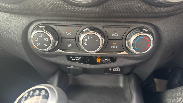 Nissan Juke 1.0 DiG-T 114 Acenta 5dr Petrol Hatchback